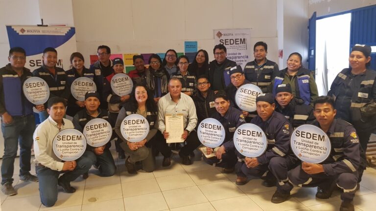 TALLER EN ÉTICA PÚBLICA, “SUSCRIPCIÓN DE COMPROMISOS INSTITUCIONALES”,  Y LEY 974 – DISTRIBUIDORA DE SUBSIDIOS VILLA SANTA ROSA –  EL ALTO – LA PAZ