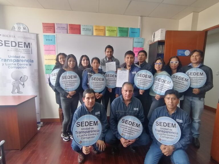 TALLER EN ÉTICA PÚBLICA, “SUSCRIPCIÓN DE COMPROMISOS INSTITUCIONALES”,  Y LEY 974EMPRESAS: IBAE, IBQ Y KOKABOL