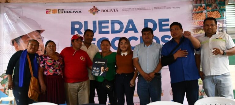 SEDEM INAUGURA LA RUEDA DE NEGOCIOS DEL BICENTENARIO EN SANTA CRUZ PARA IMPULSAR LA PRODUCCIÓN LOCAL