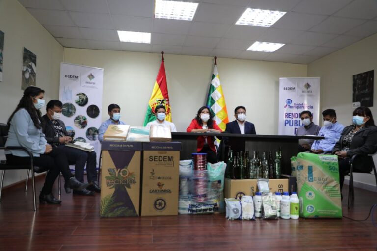 La Gerente General del Servicio de Desarrollo de las Empresas Públicas Productivas (Sedem), Ing. Fátima Luz Pacheco Domínguez. presentó la Rendición Inicial de Cuentas de la gestión 2021 con la participación de los Gerentes de las empresas dependientes