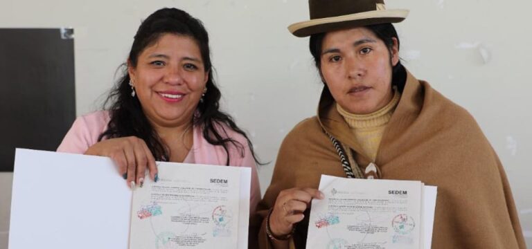 SEDEM FIRMA CONVENIO DE COOPERACIÓN CON LA FEDERACIÓN “BARTOLINA SISA” Y “TUPAJ KATARI” PARA IMPLEMENTAR PUNTO DE DISTRIBUCIÓN DEL SUBSIDIO EN EL MERCADO CAMPESINO ZONA VILLA TUNARI DE LA CIUDAD DE EL ALTO