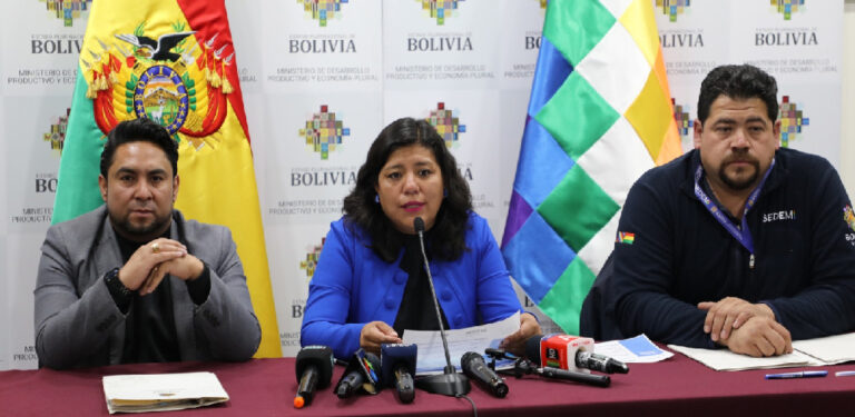 SEDEM PRESENTA CONVOCATORIAS PARA LA IMPLEMENTACIÓN DE CUATRO PLANTAS DE LA INDUSTRIA BOLIVIANA QUÍMICA